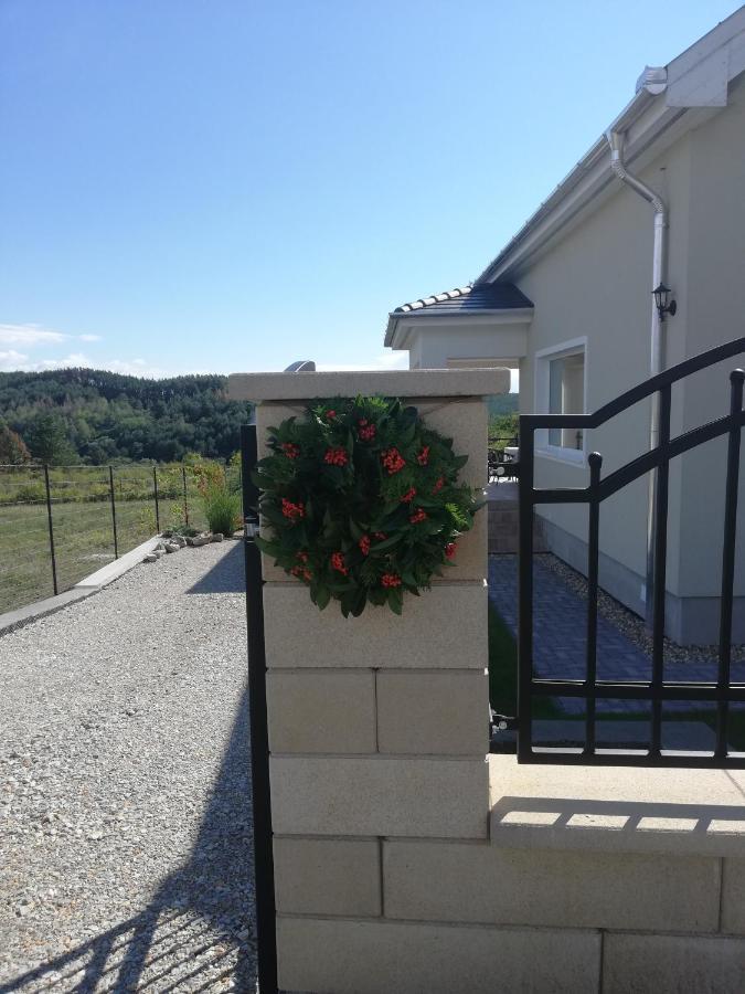Zoeld Terasz Vendeghaz Apartment Egerszalok Bagian luar foto